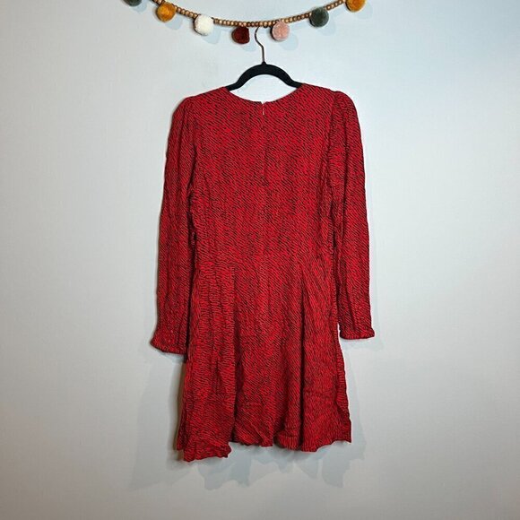 Banana Republic Keyhole Puff Sleeve Dress - Picture 6 of 6